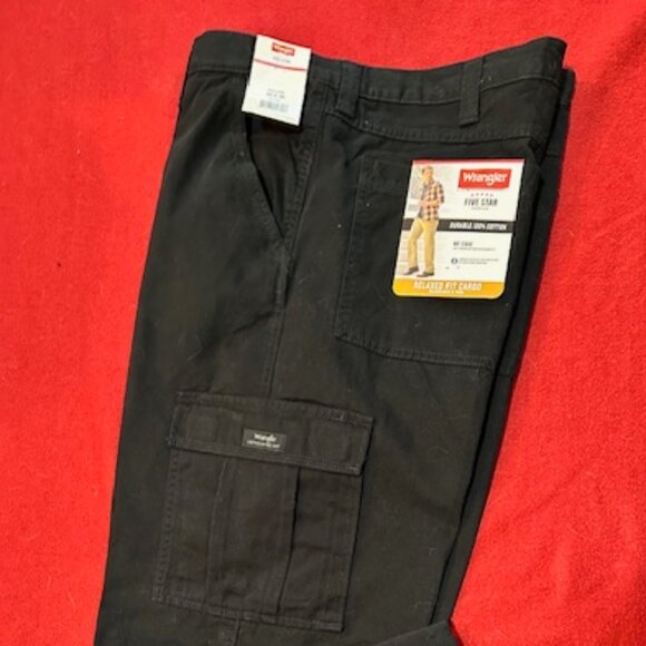 Wrangler Men's Cargo Khaki Black Pants - Sz 42 x 30 NWT - Picture 7 of 14